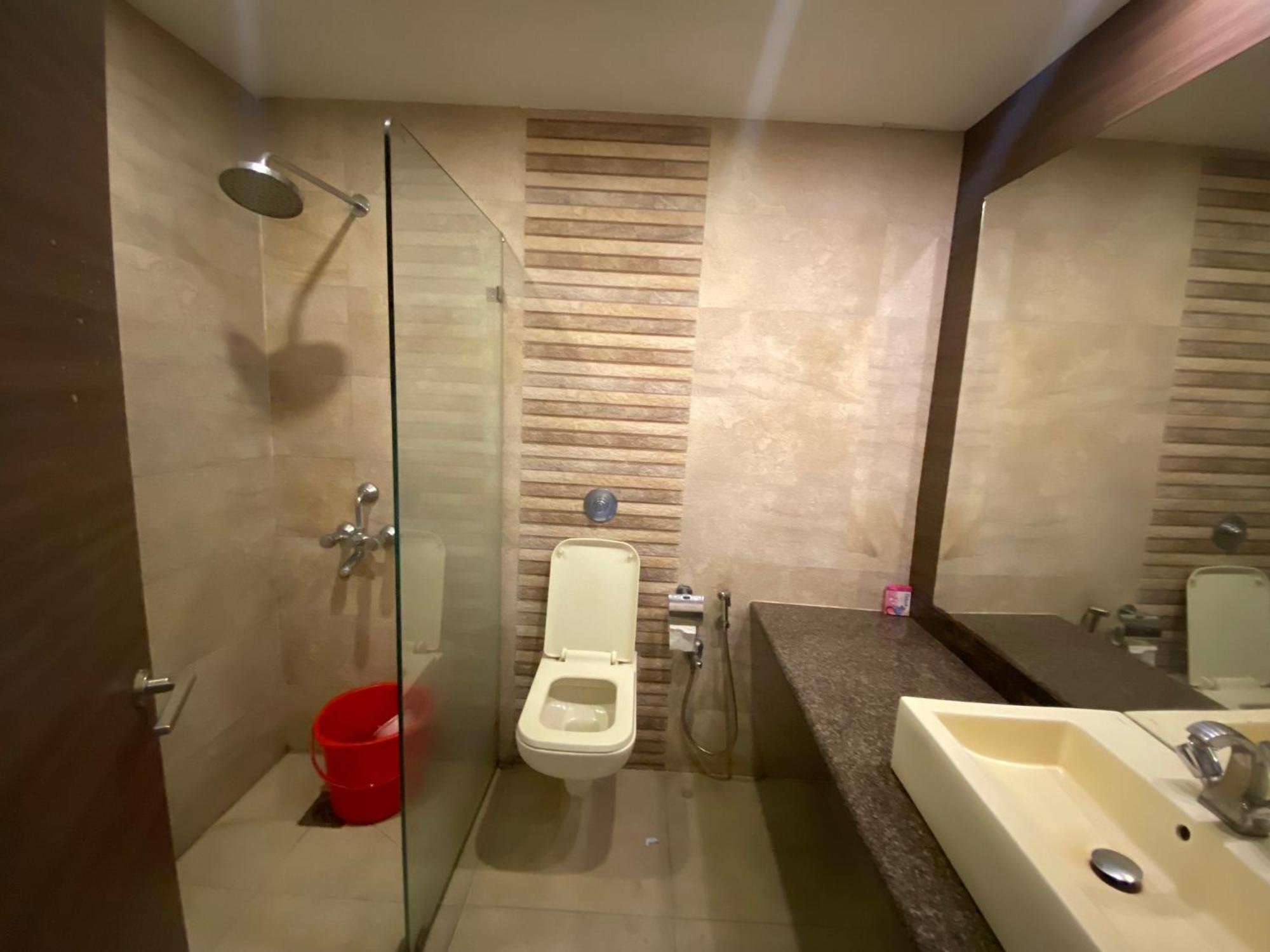Hotel Rituraj 구와하티 외부 사진